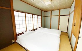 御浜岬の至福を一身に味わう 一軒家貸切宿で贅沢なバーベキューを楽しみながら夕陽に染まる戸田湾の美しさを満喫